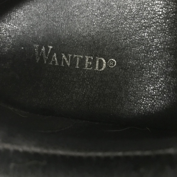 Wanted Slip On Black Velvet Women's Sneaker Size 10M - Picture 3 of 10